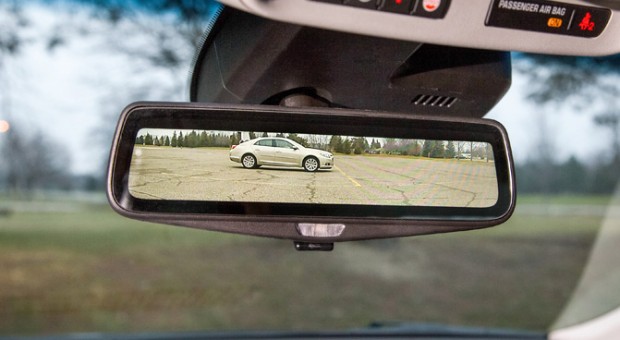 Cadillac To Introduce Digital Rear View Mirrors